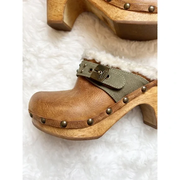 DR. SCHOLL’S Top Gun Wooden Clogs 6 Mules Fur - Picture 2 of 9